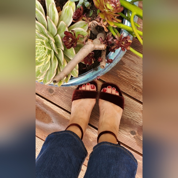 Vince Prue Sandals - Picture 7 of 7